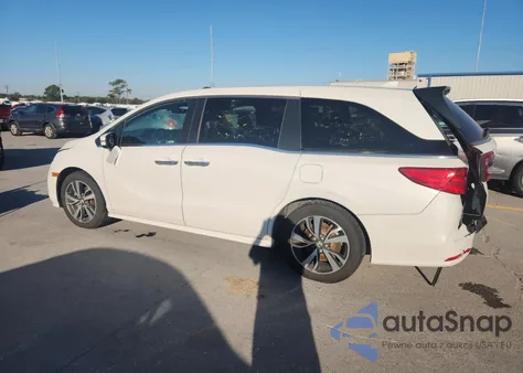 2022 Honda Odyssey Touring z USA, uszkodzony, nr VIN 5FNRL6H83NB026578